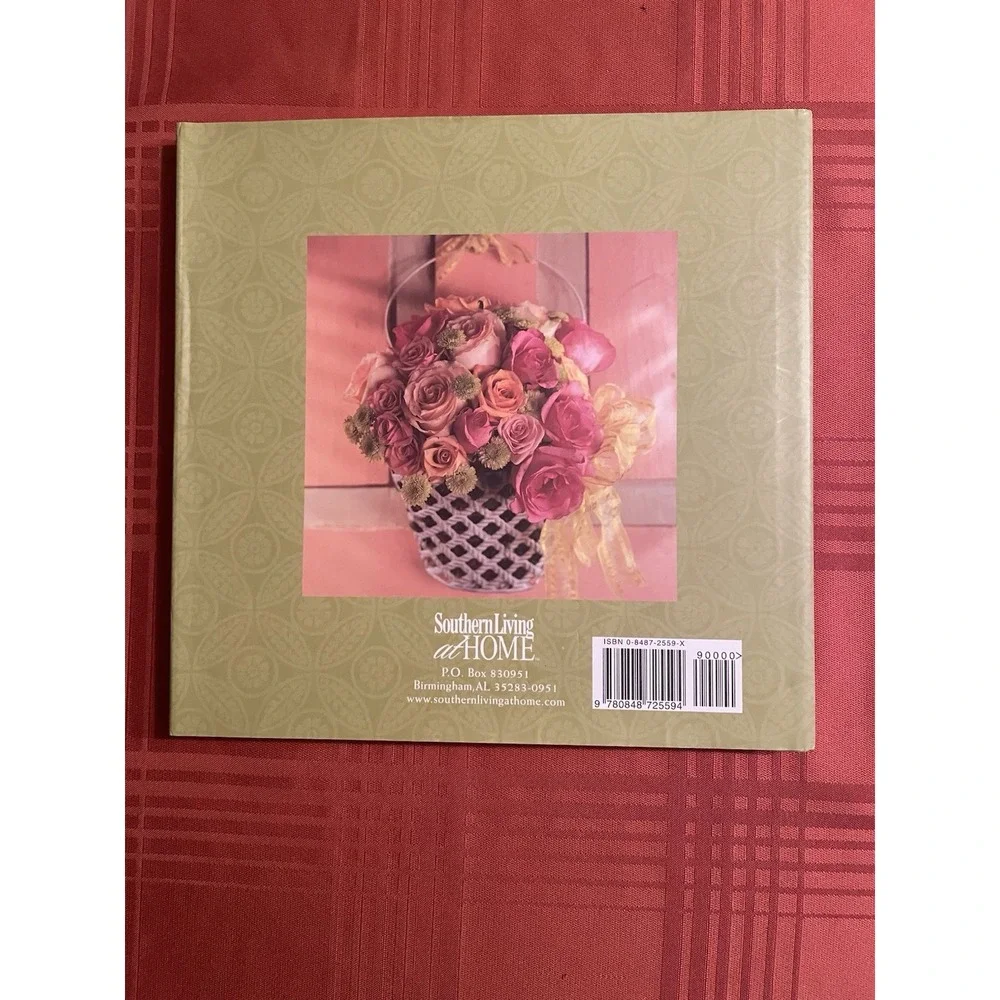 Southern Living Simple Flower Arranging - Hardcover, by Brooks Lauren -Pre-Owned
